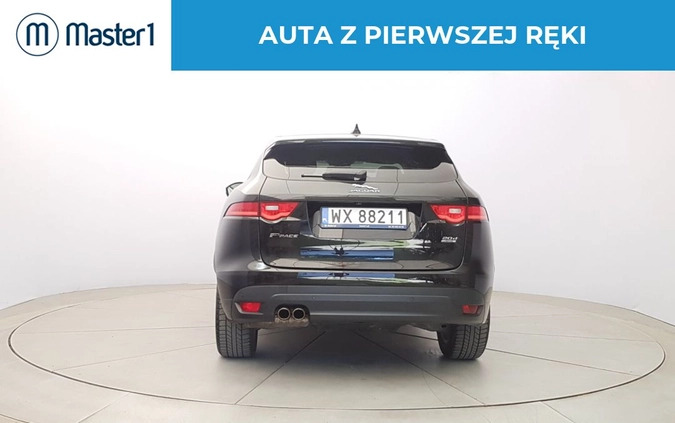 Jaguar F-Pace cena 80850 przebieg: 201940, rok produkcji 2016 z Szczawnica małe 191